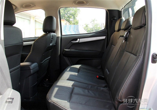 2015款 2.5T四驅(qū) 自動(dòng)超豪華型4JK1