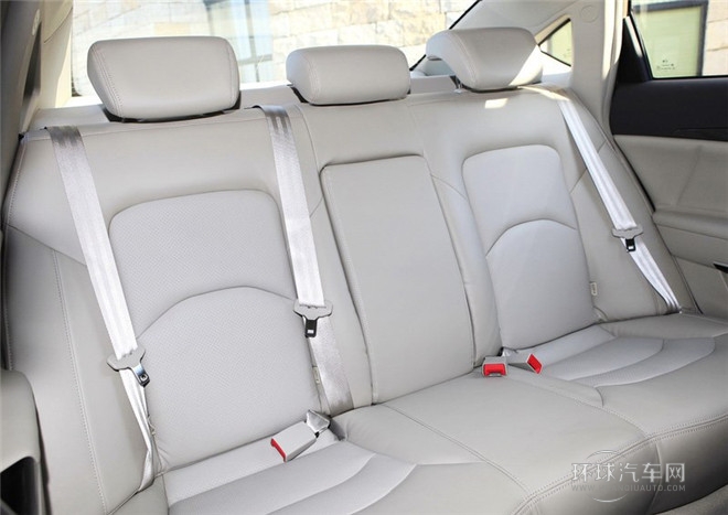 2015款 1.8T 自動豪華導(dǎo)航型