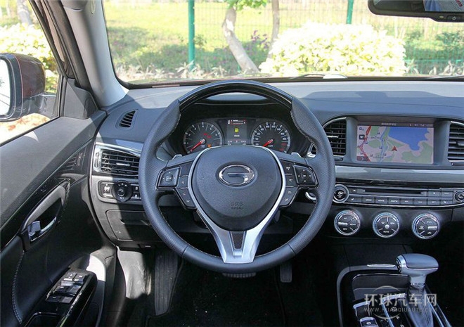 2015款 1.8T 自動豪華智慧型