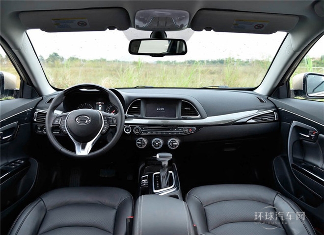 2015款 1.8T 自動(dòng)尊貴型