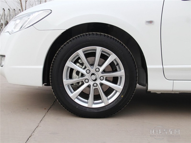 2015款 1.8L VTI 自動