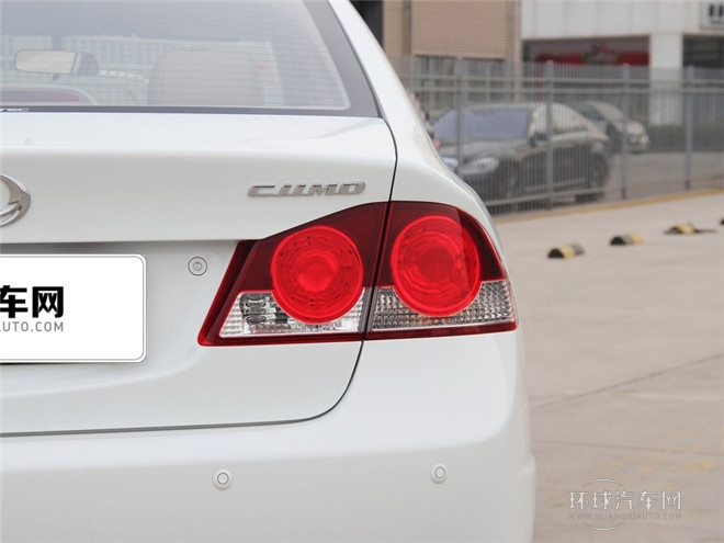 2015款 1.8L VTI 自動