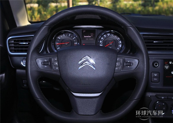 2015款 1.6THP 自動先鋒型