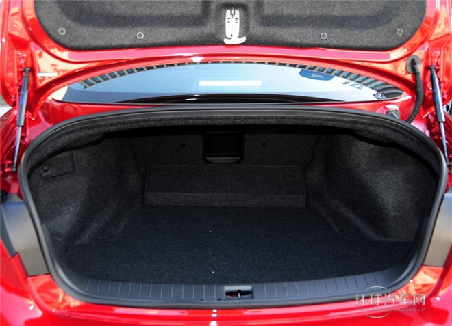 2015款 2.0T 舒適版