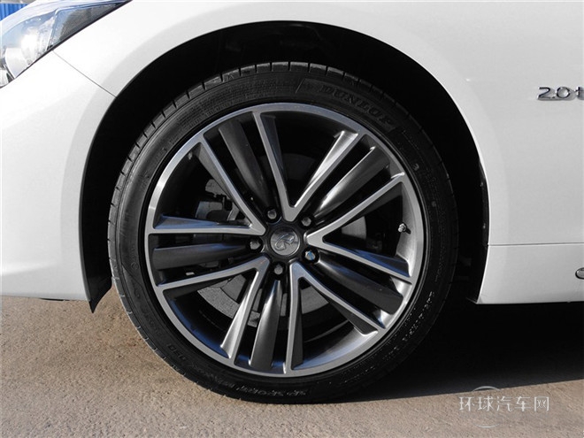 2015款 2.0T 運動版