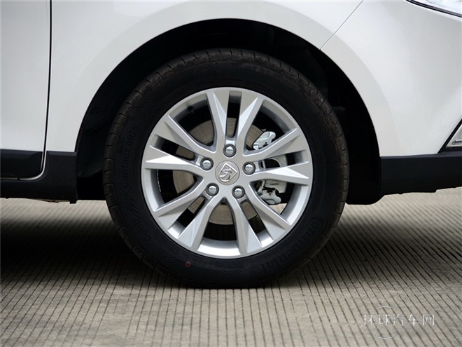 2015款 1.8L 手動(dòng)豪華導(dǎo)航ESP版 7座