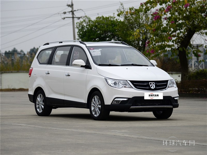 2015款 1.8L 手動(dòng)豪華導(dǎo)航ESP版 7座