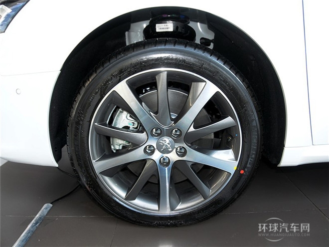 2015款 1.8THP 自動旗艦版