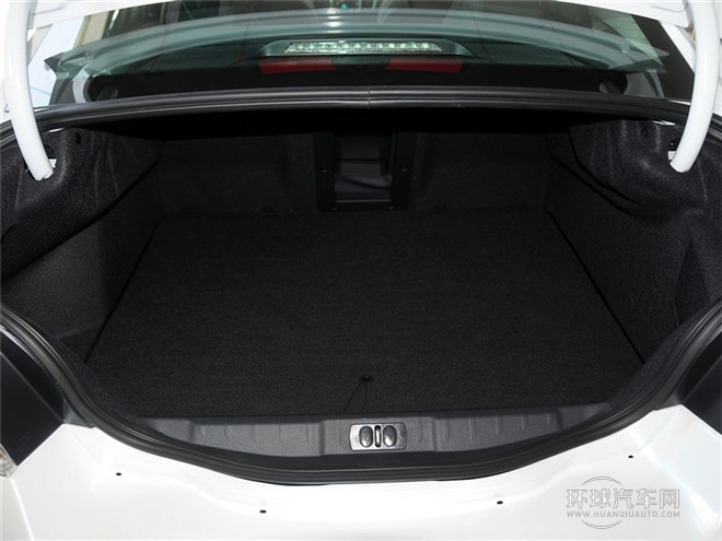 2015款 1.8THP 自動旗艦版