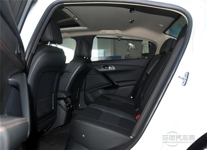 2015款 1.8THP 自動旗艦版