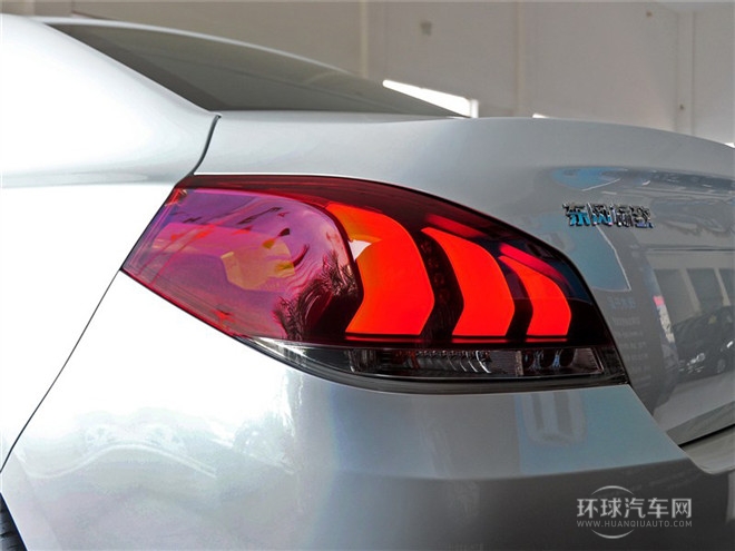 2015款 1.8THP 自動旗艦版