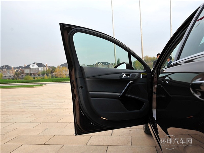 2015款 1.8THP 自動致臻版