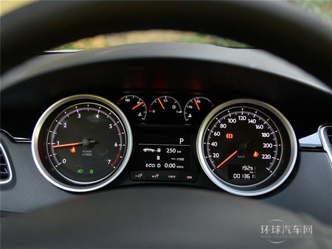 2015款 1.8THP 自動(dòng)致臻版