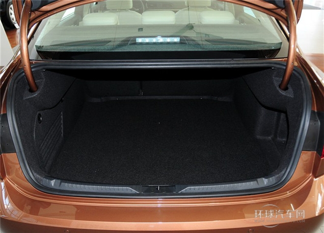 2015款 280TSI DSG豪華版