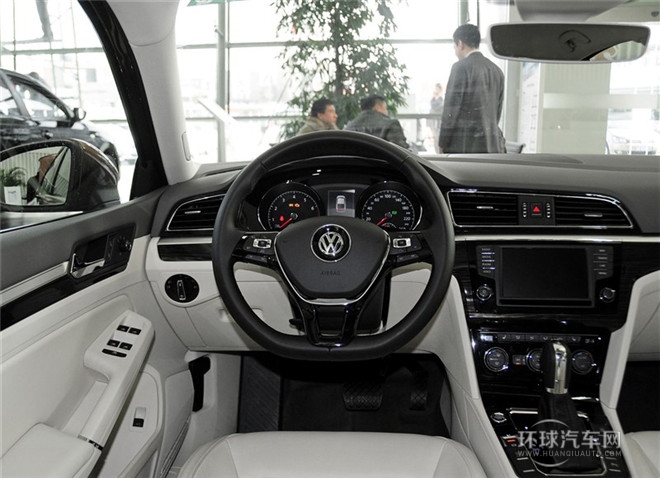 2015款 280TSI DSG豪華版