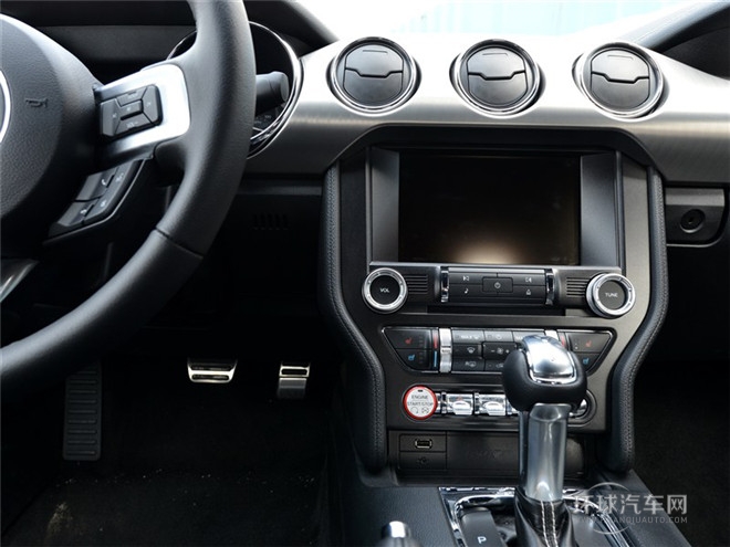 2015款 2.3T 50周年紀(jì)念版