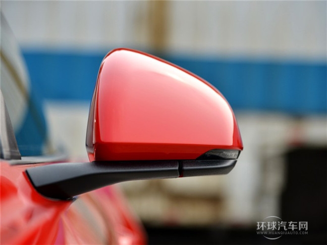 2015款 2.3T 50周年紀念版