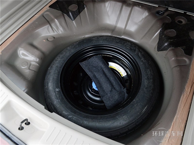 2015款 2.0L CVT睿享版