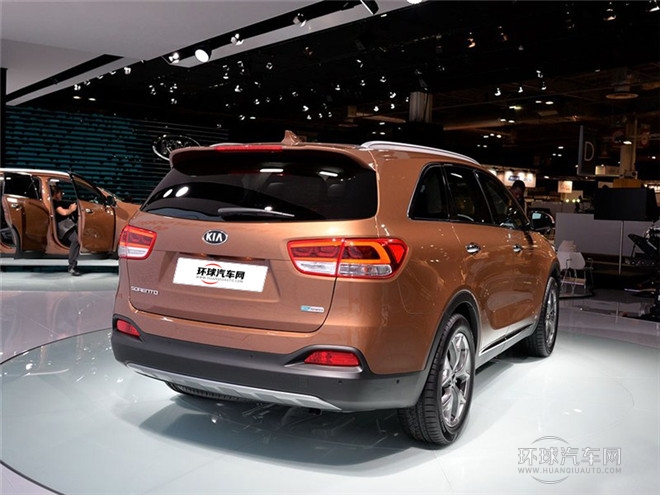 2015款 索蘭托L 2.2T 柴油4WD標準版