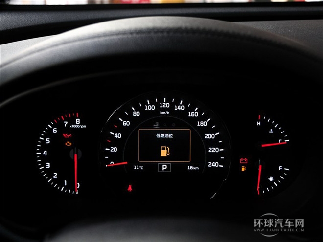 2015款 索蘭托L 2.4L GDI 汽油4WD精英版