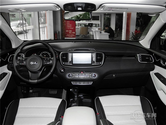 2015款 索蘭托L 2.4L GDI 汽油4WD精英版