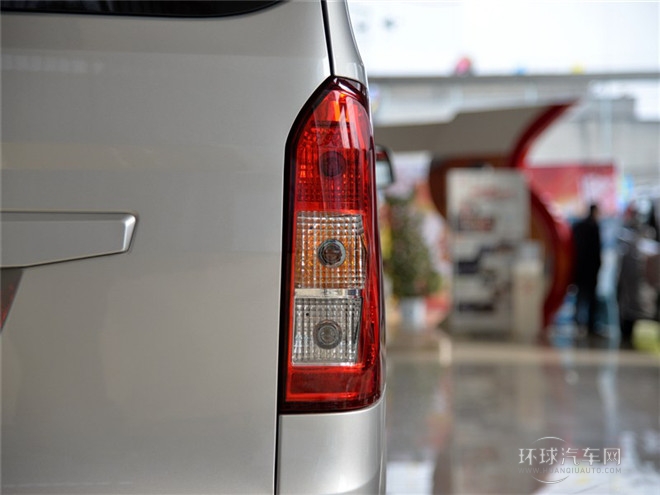 2015款 1.5L標準型