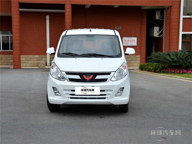 2015款 1.5L標準型