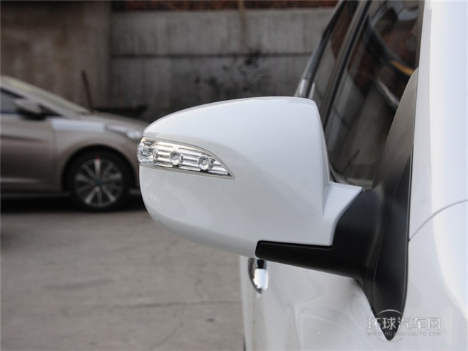 2015款 2.0L 自動兩驅智能型 國V