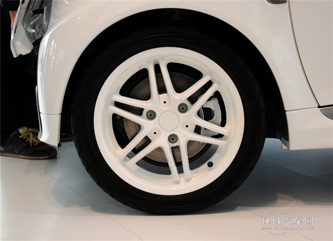 2013款 Jeremy Scott特別版