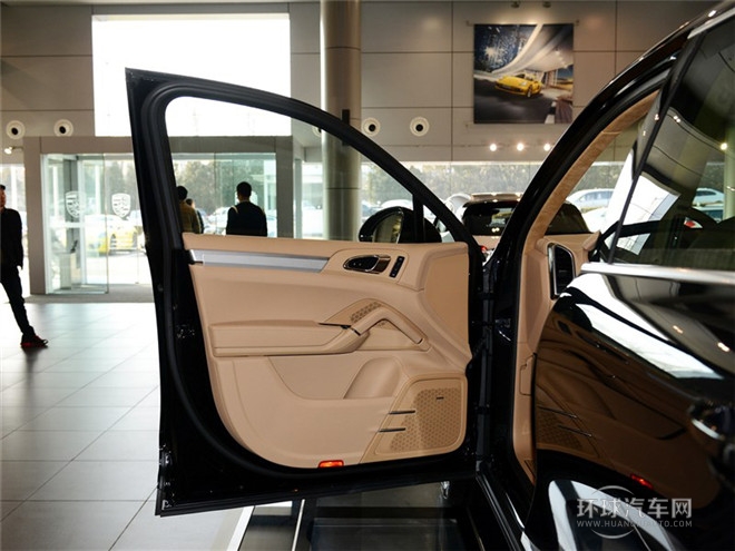 2015款 Cayenne Turbo S 4.8T