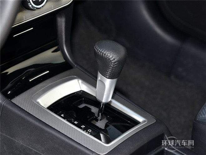 2015款 2.0L CVT旗艦型