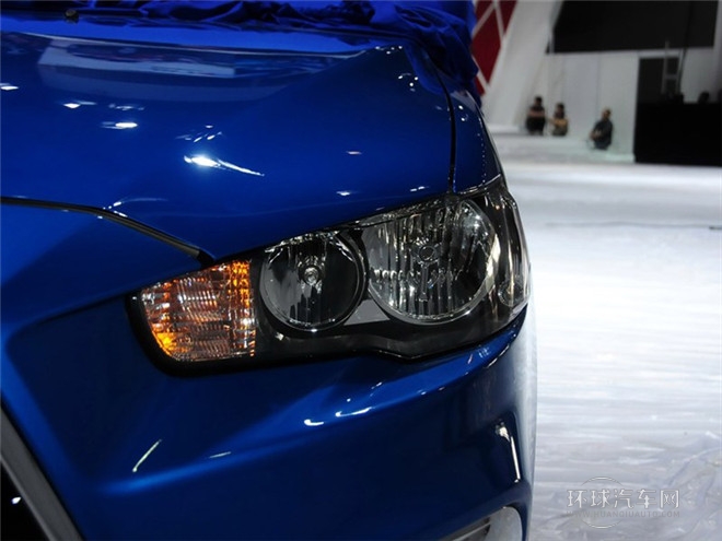 2015款 2.0L CVT旗艦型