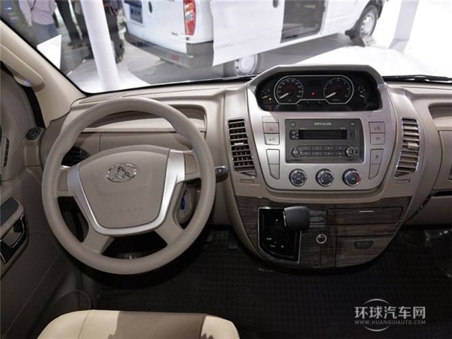 2015款 2.5TAMT商杰版長軸中頂