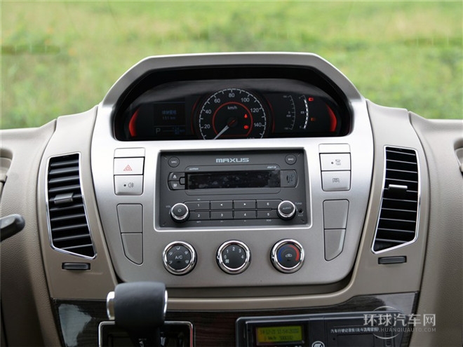 2015款 客運(yùn)長軸高頂