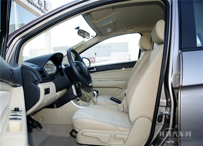 2015款 三廂 1.5L 自動樂天版