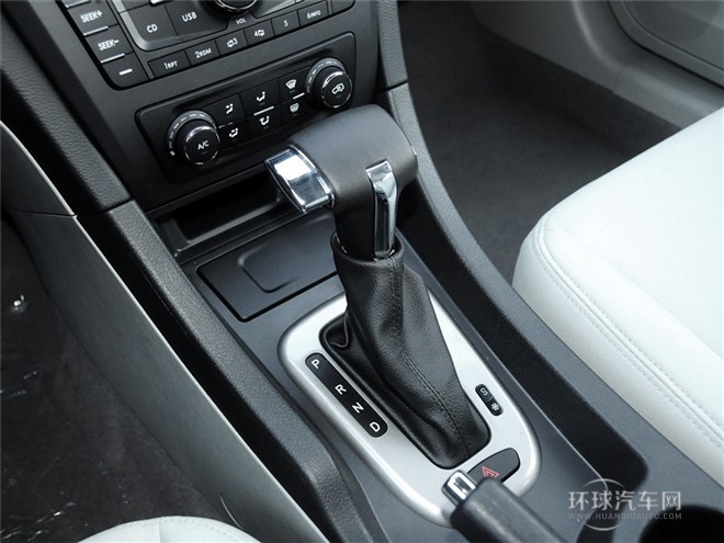 2014款 1.5L CVT標(biāo)準(zhǔn)版