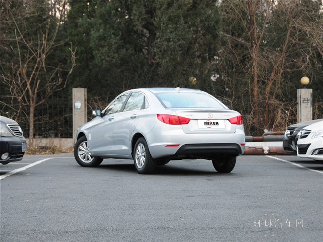 2014款 1.5L CVT標(biāo)準(zhǔn)版