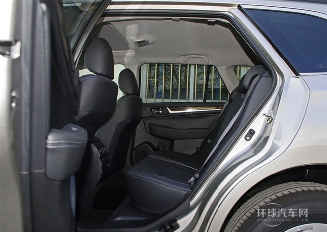 2015款 2.5i 豪華導(dǎo)航版