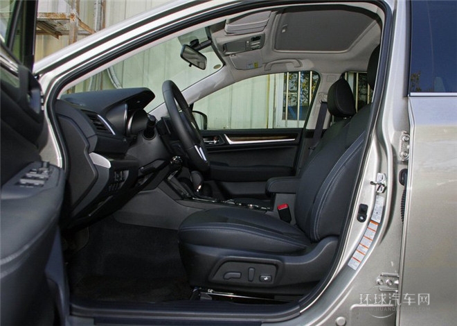 2015款 2.5i 豪華導航版