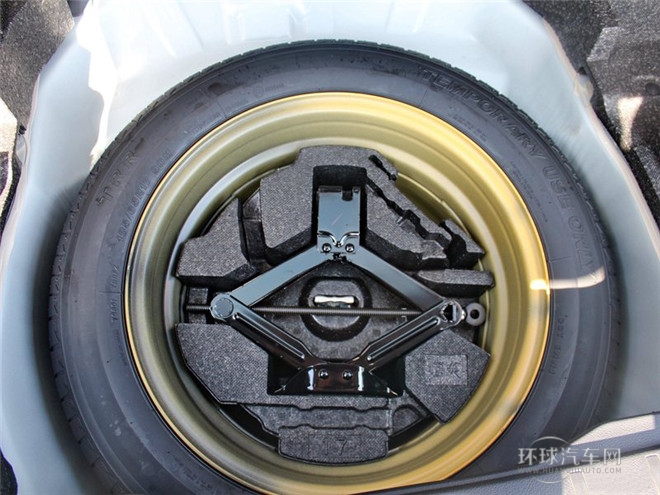 2014款 2.0i 自動舒適版