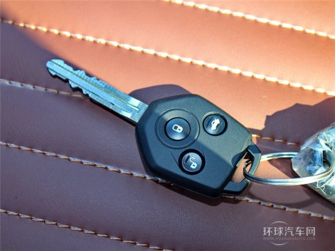 2014款 2.0i 自動舒適版