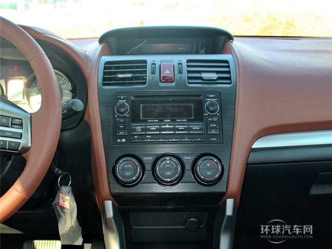 2014款 2.0i 自動舒適版