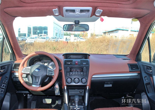 2014款 2.0i 自動舒適版