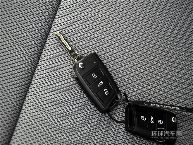 2015款 1.4T 手動逸俊版