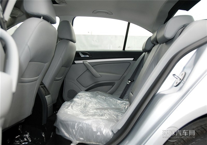 2015款 1.4T 手動逸俊版