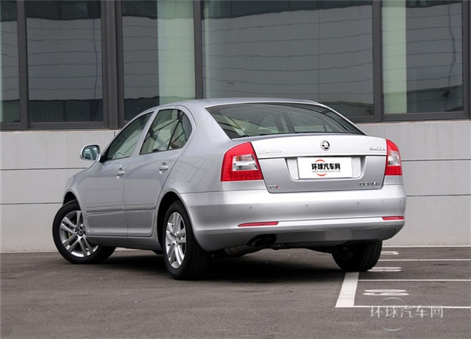 2015款 1.4T 手動逸俊版