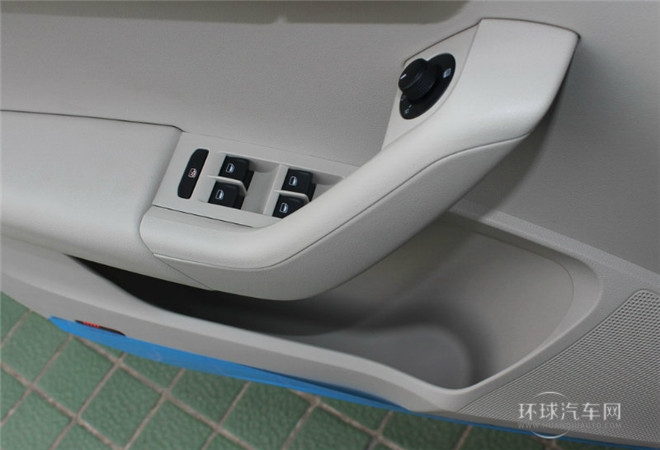 2015款 經典款 1.6L 手動 逸杰版