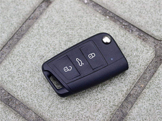 2015款 經(jīng)典款 1.6L 手自一體 逸杰版