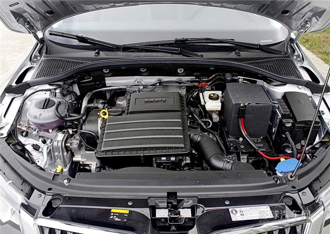 2015款 經典款 1.6L 手自一體 逸杰版