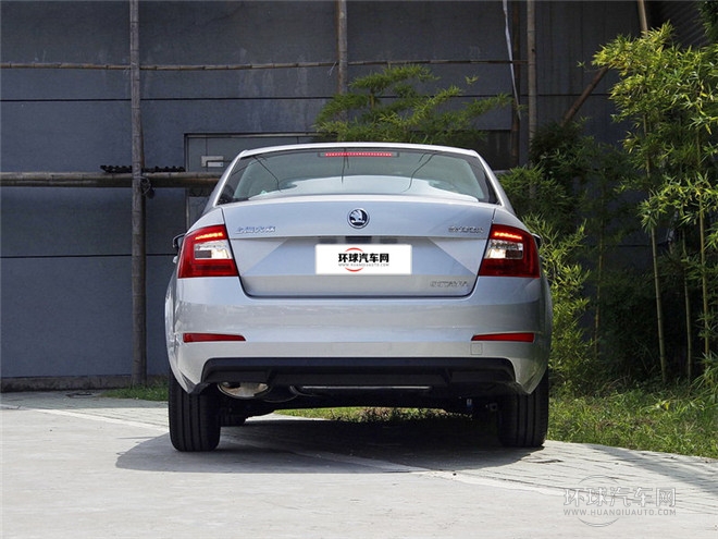 2015款 經(jīng)典款 1.6L 手自一體 逸杰版